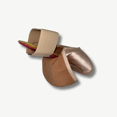 Pointe Shoe Ring - Image 3